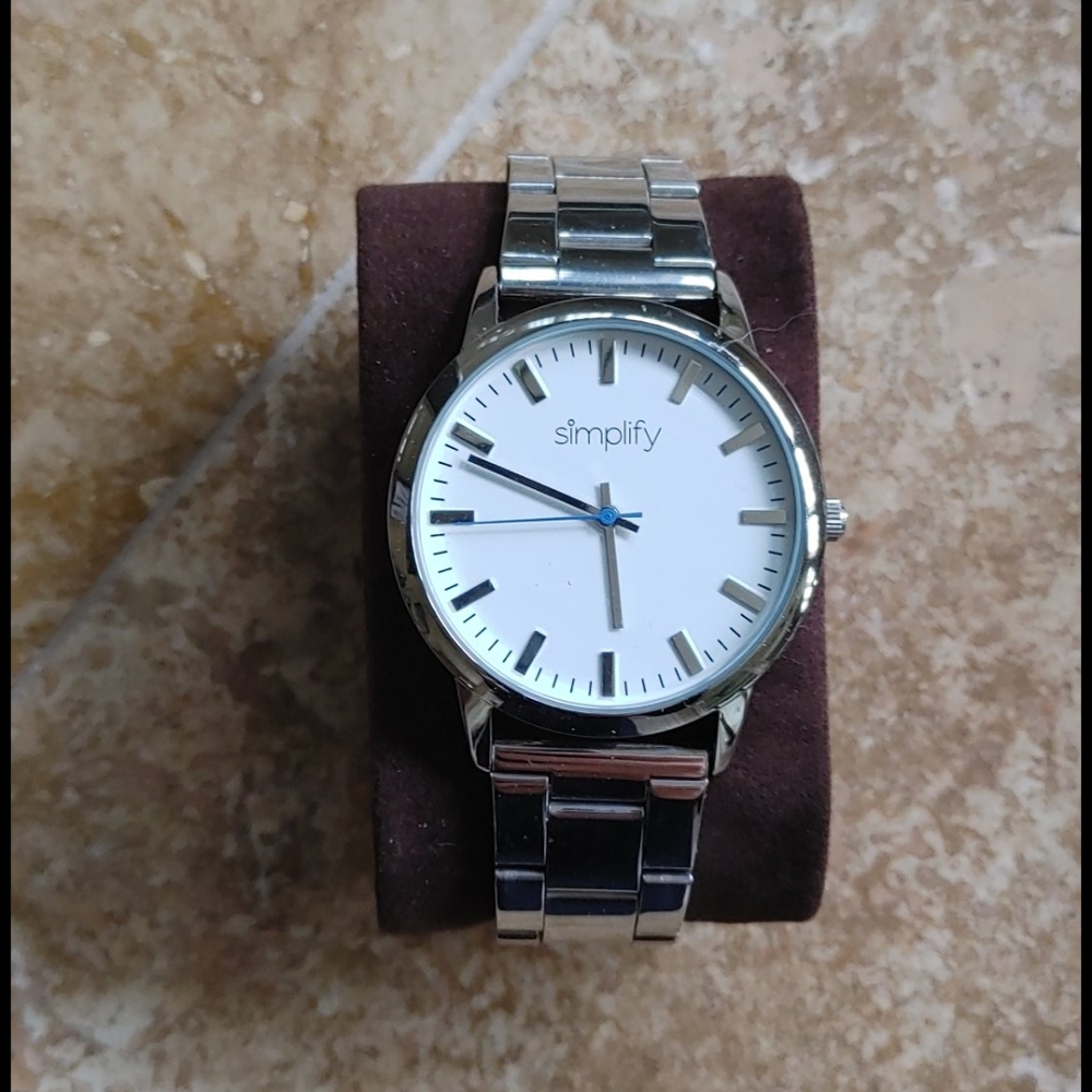 Simplify Watch. Never Worn